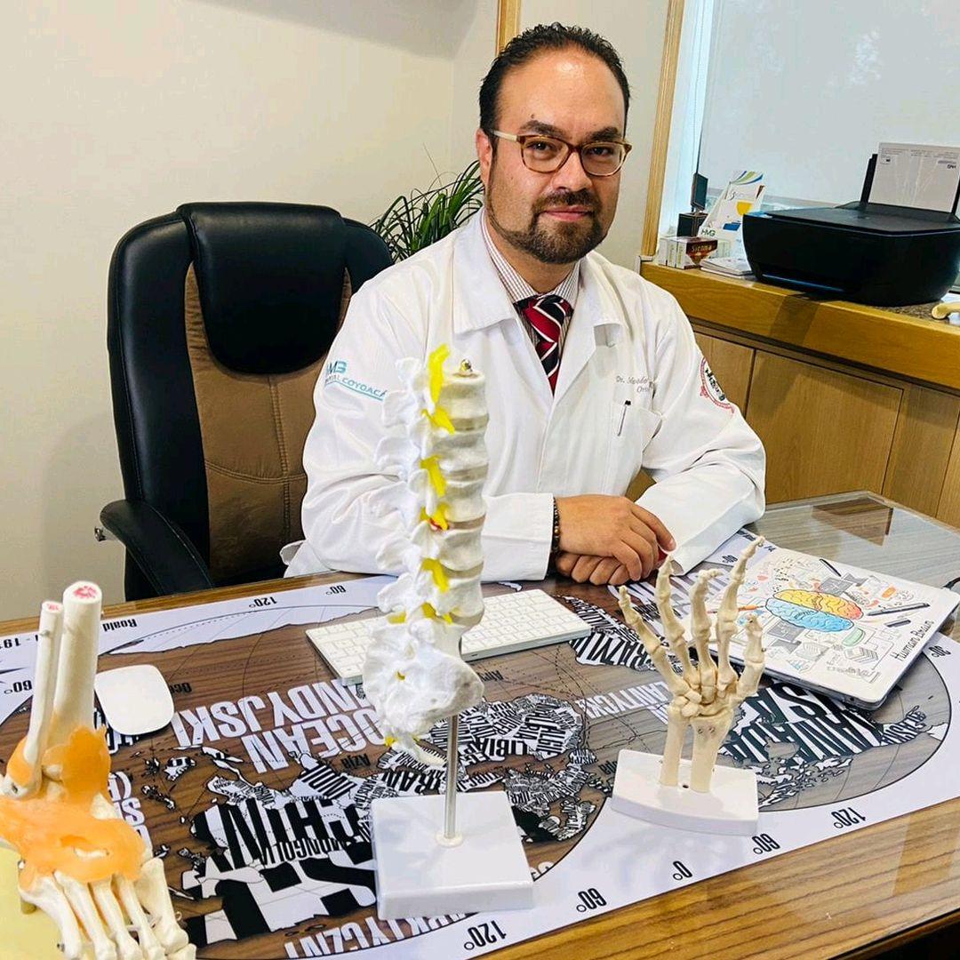 Dr. Salvador Garnica Ramírez